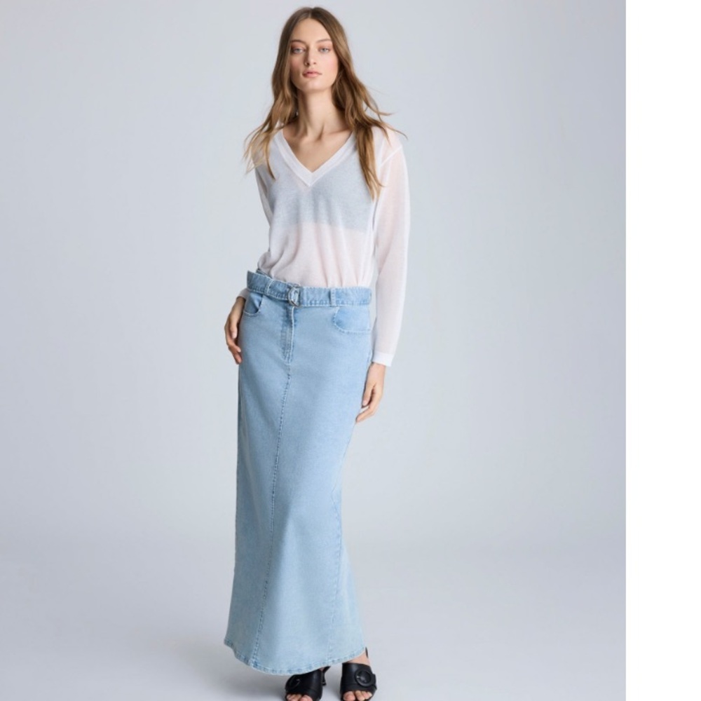 Kenneth Cole Belted Light Blue Wash High rise Denim Maxi Jeans Skirt‎ size 8 new